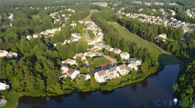 9319 Lavenham Ct, Midlothian, VA 23112