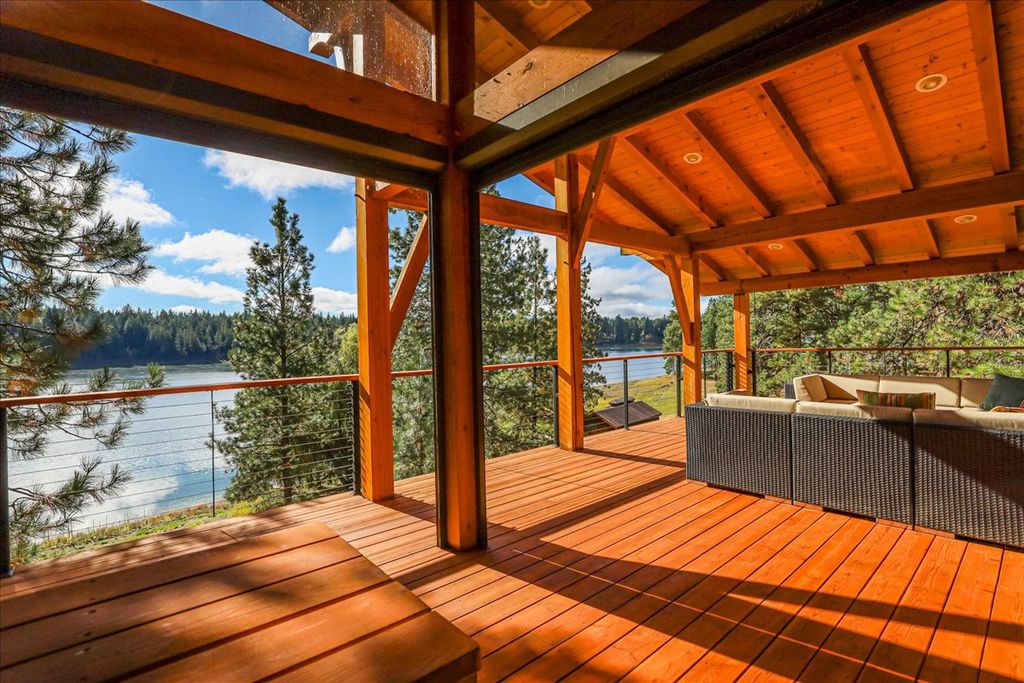 471 Carpenter Lane, Eureka, MT 59917 photo 5