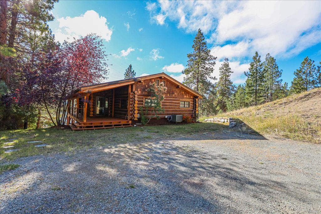 471 Carpenter Lane, Eureka, MT 59917 photo 58