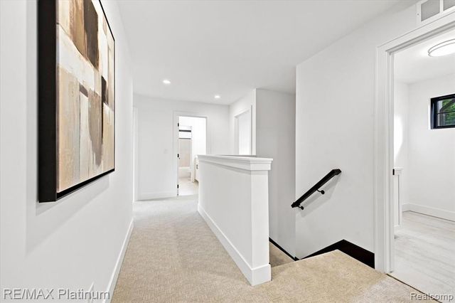 1309 Walloon Way, Lake Orion, MI 48360