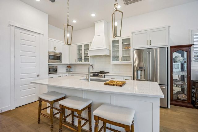1729 Leilani Drive, Houston, TX 77055