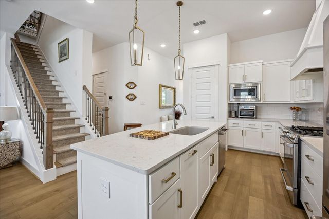 1729 Leilani Drive, Houston, TX 77055
