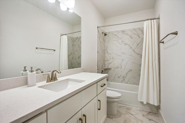 1729 Leilani Drive, Houston, TX 77055