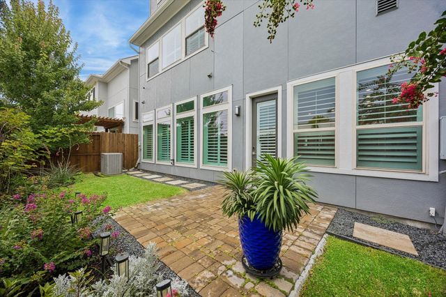 1729 Leilani Drive, Houston, TX 77055