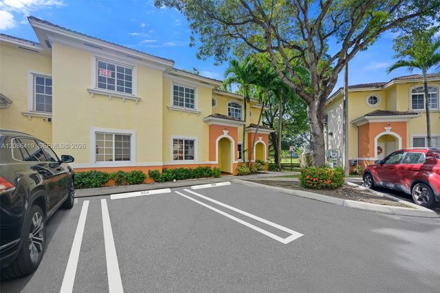 7230 NW 174th Terrace 204, Hialeah, FL 33015