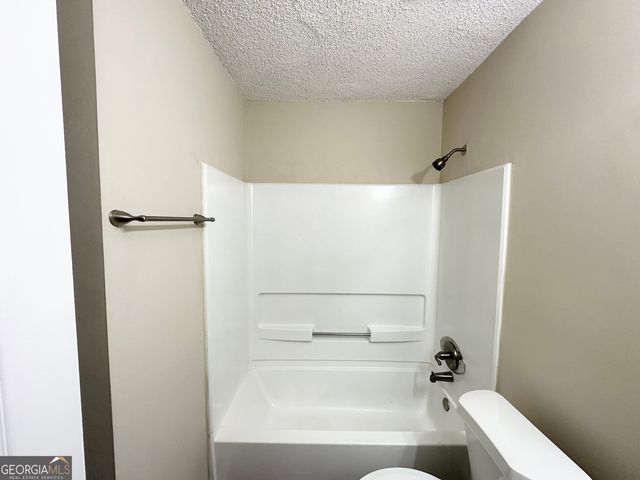 6235 Creekford Lane, Lithonia, GA 30058