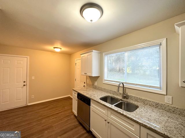 6235 Creekford Lane, Lithonia, GA 30058