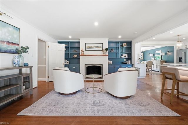 319 Parkway DR, Newport News, VA 23606