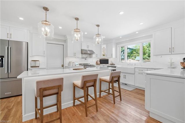 319 Parkway DR, Newport News, VA 23606