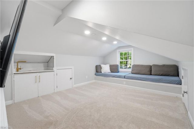 319 Parkway DR, Newport News, VA 23606
