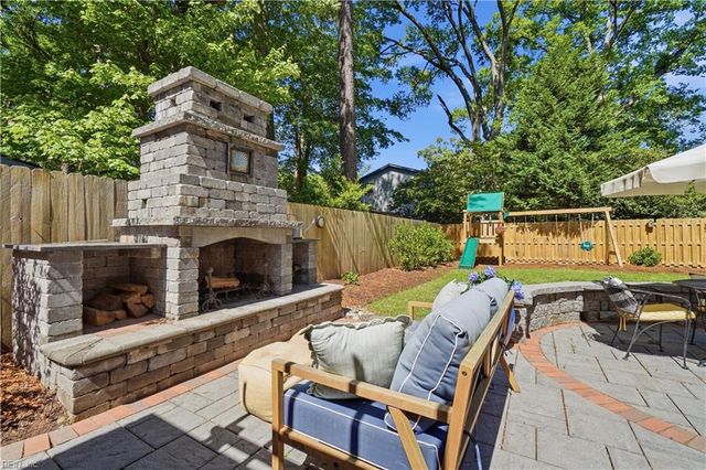 319 Parkway DR, Newport News, VA 23606