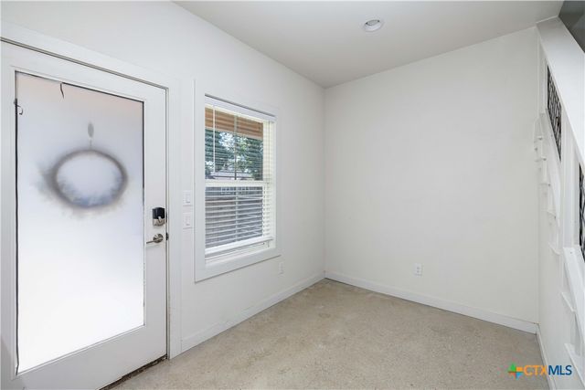 1124 Katy Street, New Braunfels, TX 78130