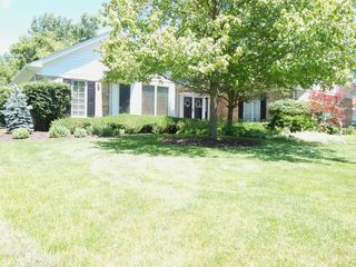 1322 W Steeplechase Lane, Palatine, IL 60067