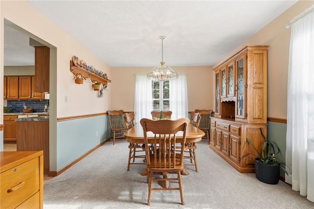 506 Saint Phillips Ct, Cranberry Twp, PA 16066