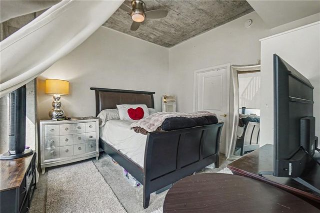 400 W Peachtree Street NW 2609, Atlanta, GA 30308