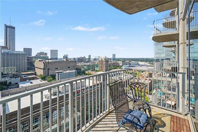 400 W Peachtree Street NW 2609, Atlanta, GA 30308