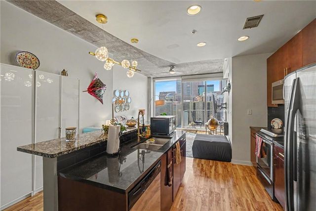 400 W Peachtree Street NW 2609, Atlanta, GA 30308