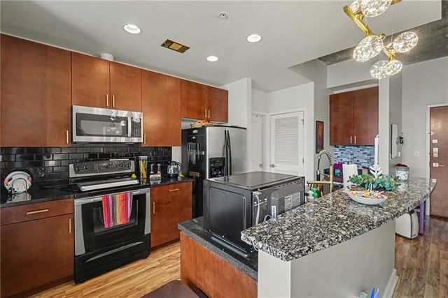 400 W Peachtree Street NW 2609, Atlanta, GA 30308