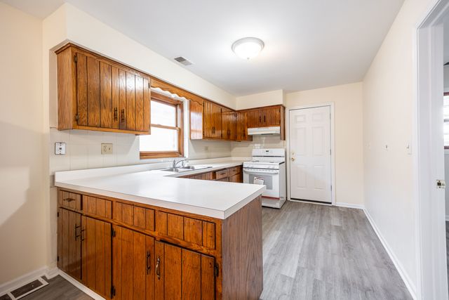 6323 W Fullerton Avenue 3, Chicago, IL 60639