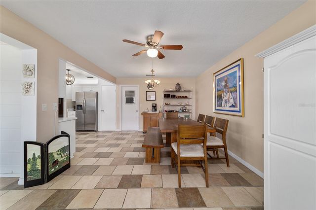8625 SW 94 LANE G, Ocala, FL 34481
