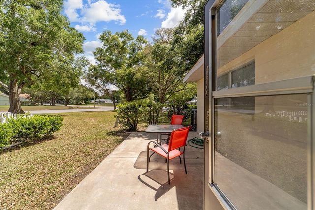8625 SW 94 LANE G, Ocala, FL 34481