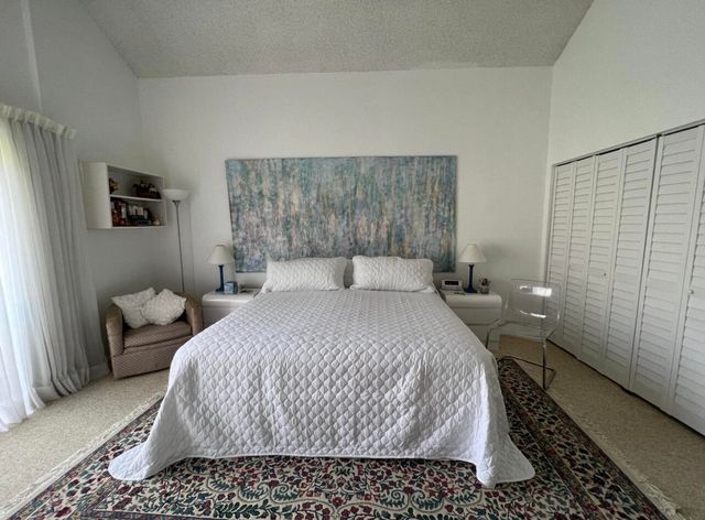 1002 Bridgewood Place 1002, Boca Raton, FL 33434