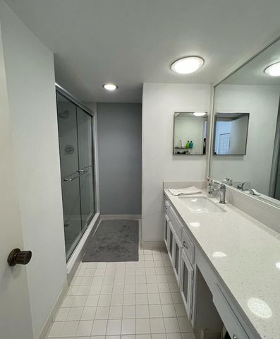 1002 Bridgewood Place 1002, Boca Raton, FL 33434