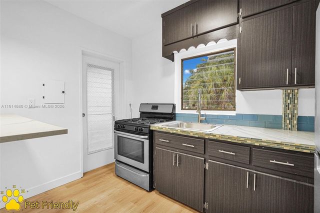 12287 NE 7th Ave 4, North Miami, FL 33161