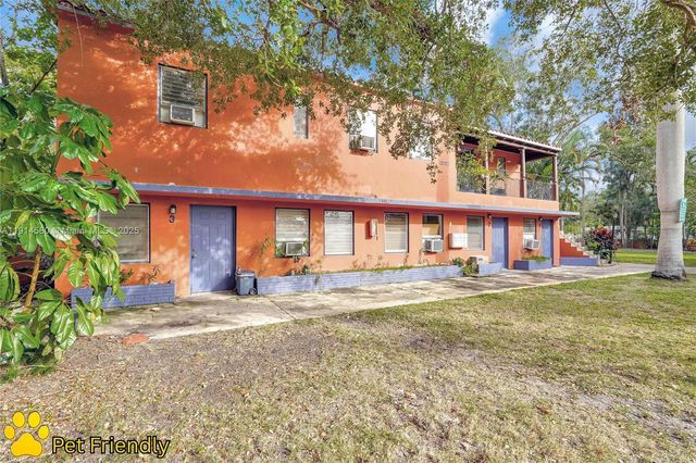 12287 NE 7th Ave 4, North Miami, FL 33161