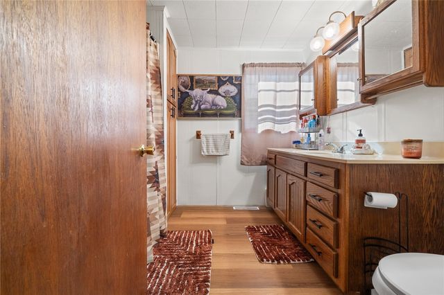 684 CR 9204, Alpena, AR 72611