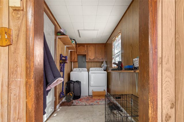 684 CR 9204, Alpena, AR 72611