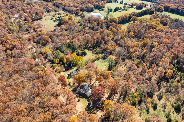 684 CR 9204, Alpena, AR 72611