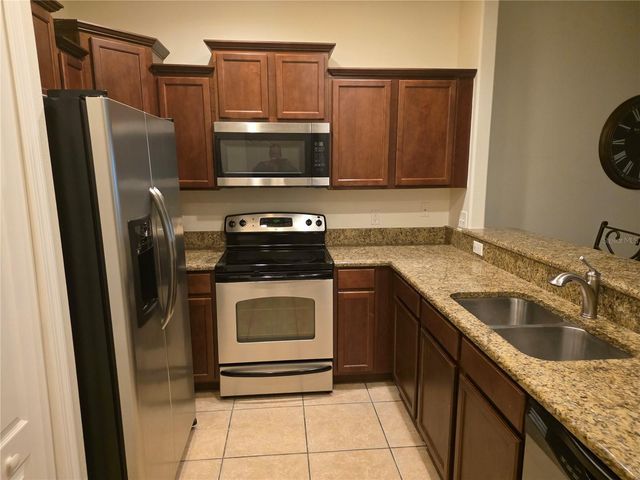 3158 RODRICK CIRCLE, Orlando, FL 32824