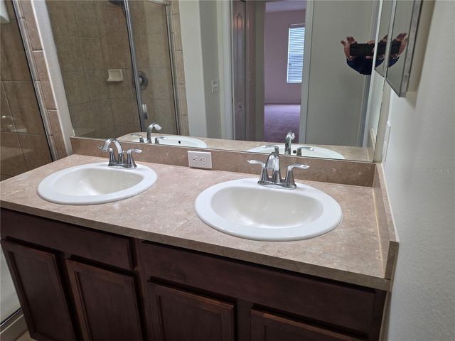 3158 RODRICK CIRCLE, Orlando, FL 32824