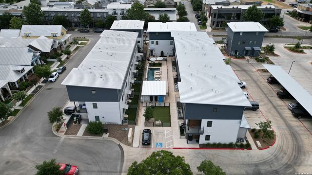 1208 N Academy Ave Unit 3205, New Braunfels, TX 78130