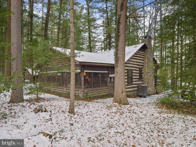 10086 GOLF COURSE RD, Fayetteville, PA 17222