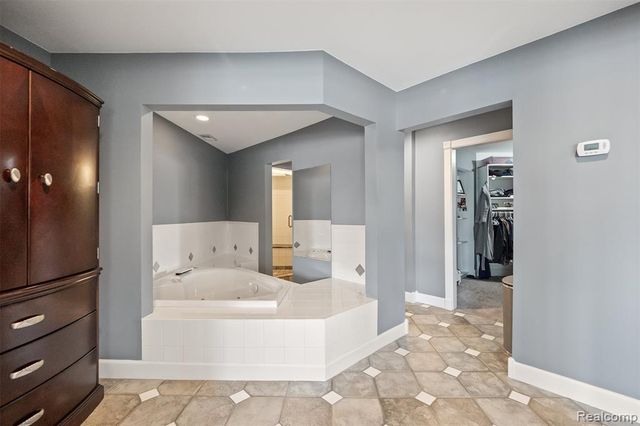 660 Garland Road, Ortonville, MI 48462