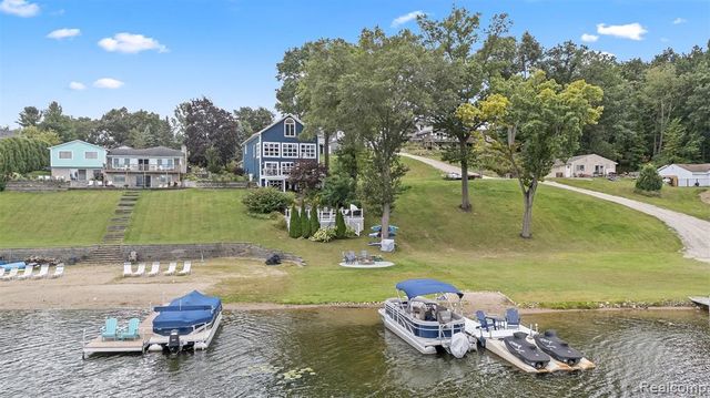 660 Garland Road, Ortonville, MI 48462