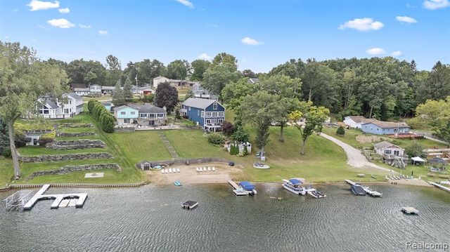 660 Garland Road, Ortonville, MI 48462