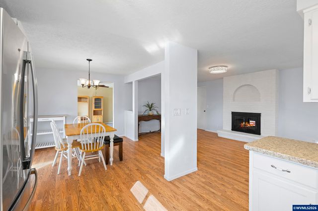 707 49th Av SE, Salem, OR 97317