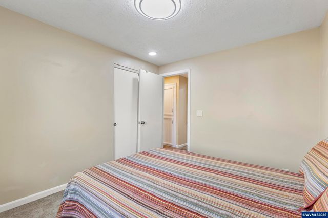 707 49th Av SE, Salem, OR 97317