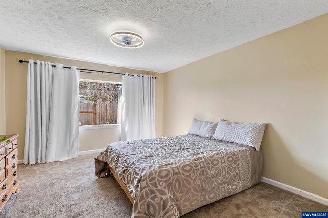 707 49th Av SE, Salem, OR 97317