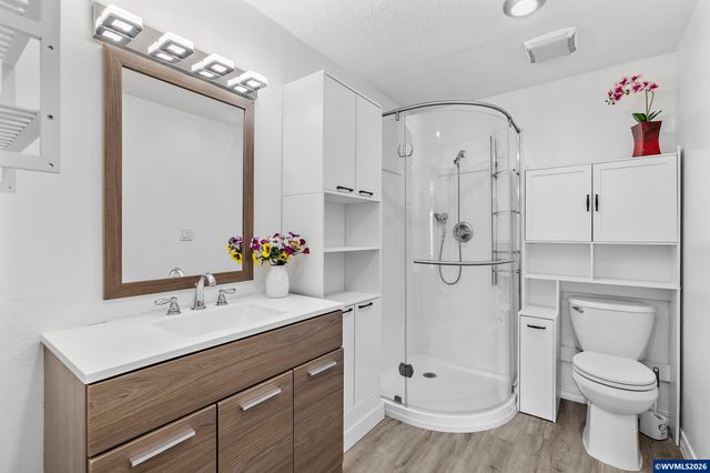 707 49th Av SE, Salem, OR 97317