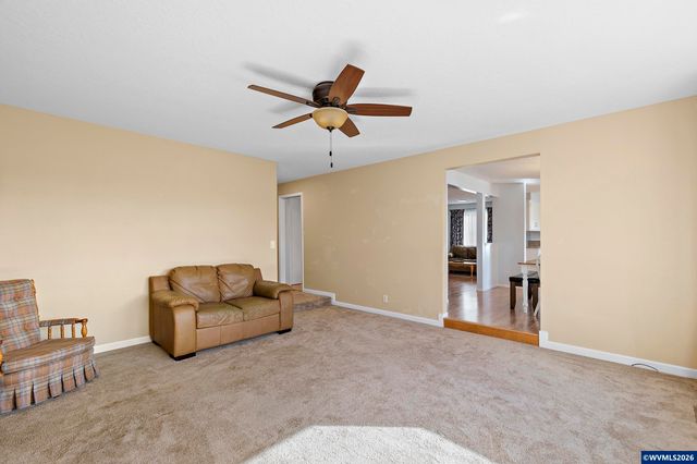 707 49th Av SE, Salem, OR 97317