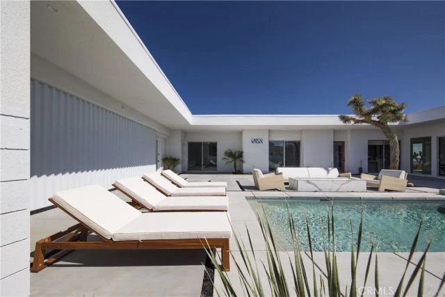 7035 Sunny Vista Road, Joshua Tree, CA 92252