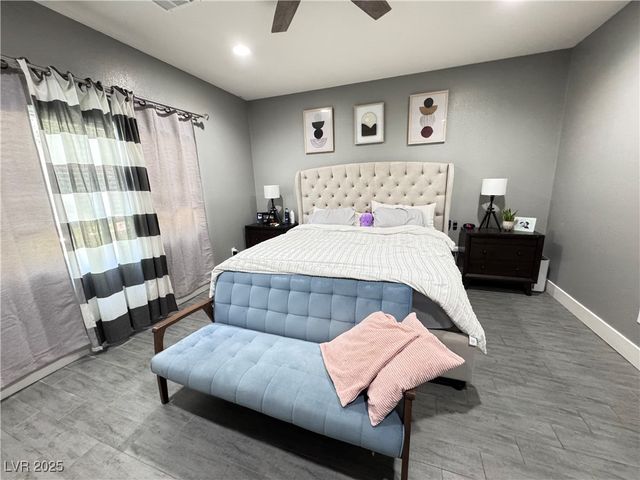 7643 Harmony Peak Street, Las Vegas, NV 89166