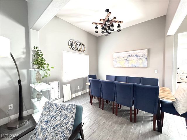 7643 Harmony Peak Street, Las Vegas, NV 89166