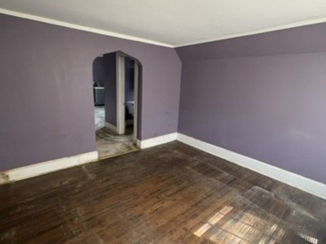 7837 S Dobson Avenue, Chicago, IL 60619
