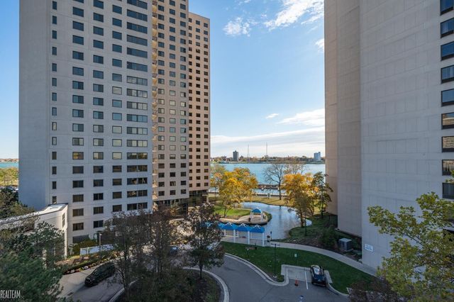 1001 Jefferson Avenue 1J, Detroit, MI 48226