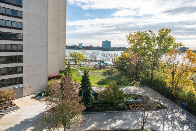 1001 Jefferson Avenue 1J, Detroit, MI 48226